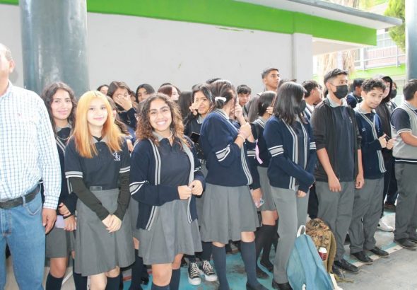 San Luis Potosí amplía su oferta educativa: Nueva Universidad Rosario Castellanos ofrecerá carreras en robótica e inteligencia artificial con inversión bipartita de 320 millones de pesos.