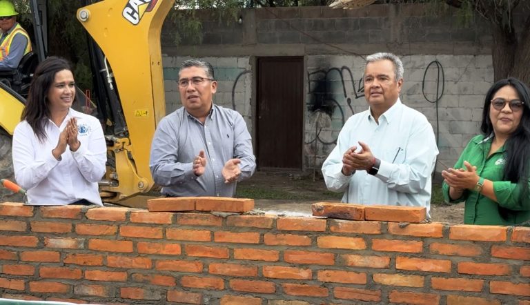 ¡Transformando la educación! Inician obras de ampliación en preparatoria Tomás Miranda Leura con inversión de 7 millones de pesos.